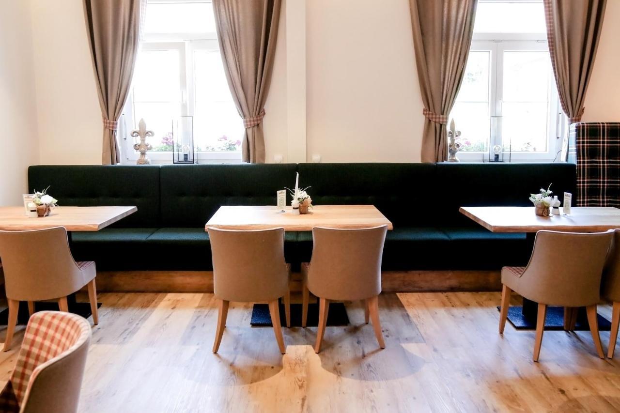 Hotel Gasthof Metzgerei Drei Linden Fulda Esterno foto