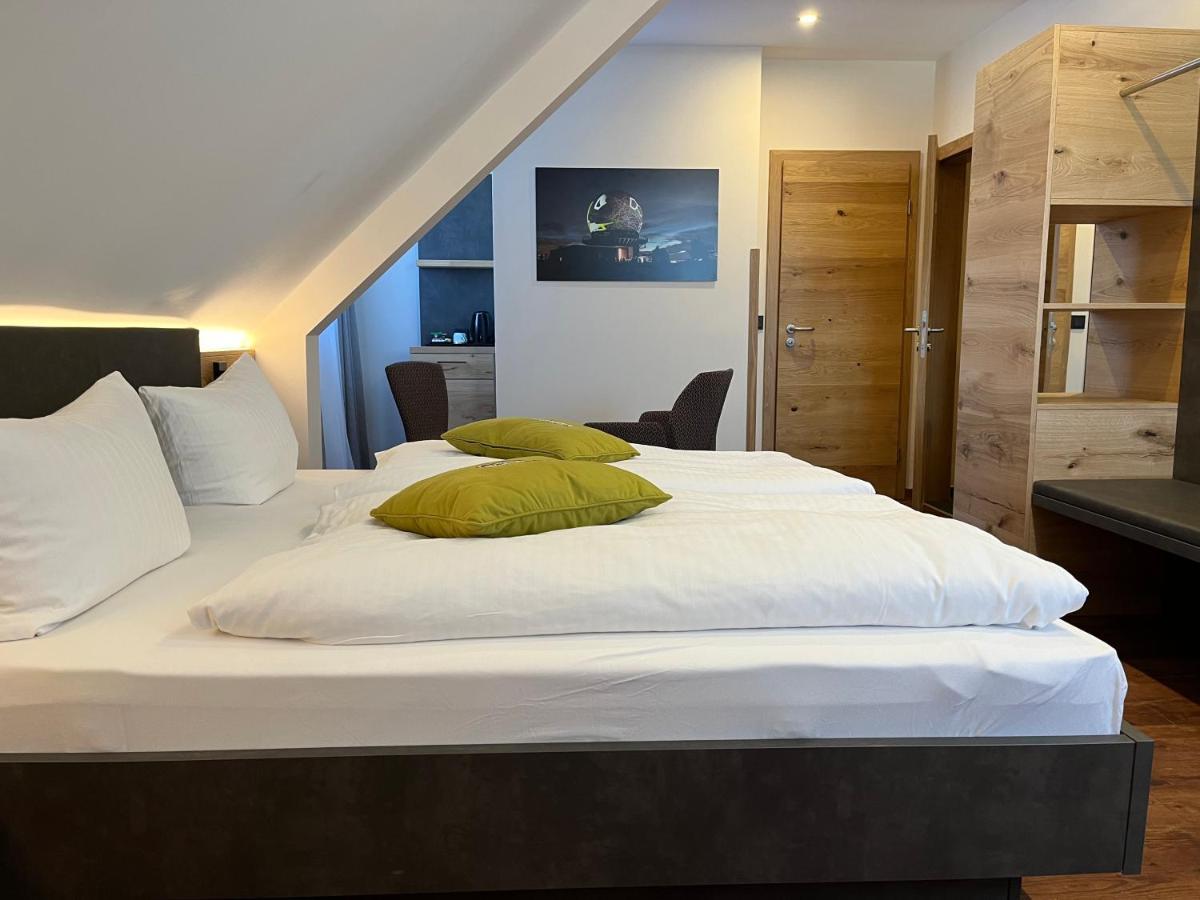 Hotel Gasthof Metzgerei Drei Linden Fulda Esterno foto