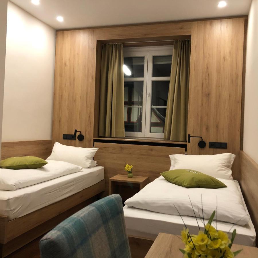 Hotel Gasthof Metzgerei Drei Linden Fulda Esterno foto